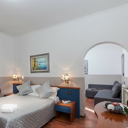 Ora Guest House Рим Екстер'єр фото