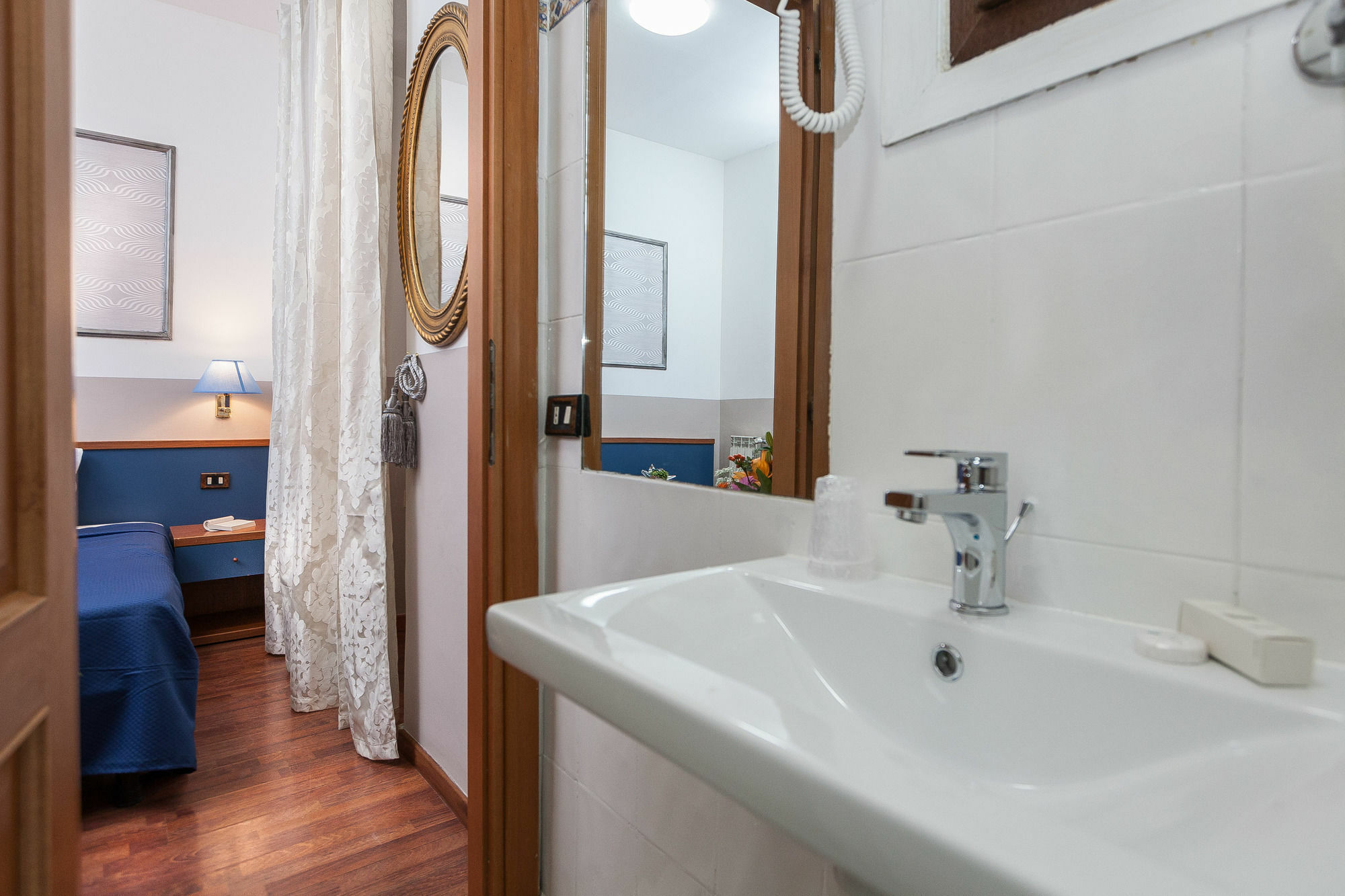 Ora Guest House Рим Екстер'єр фото
