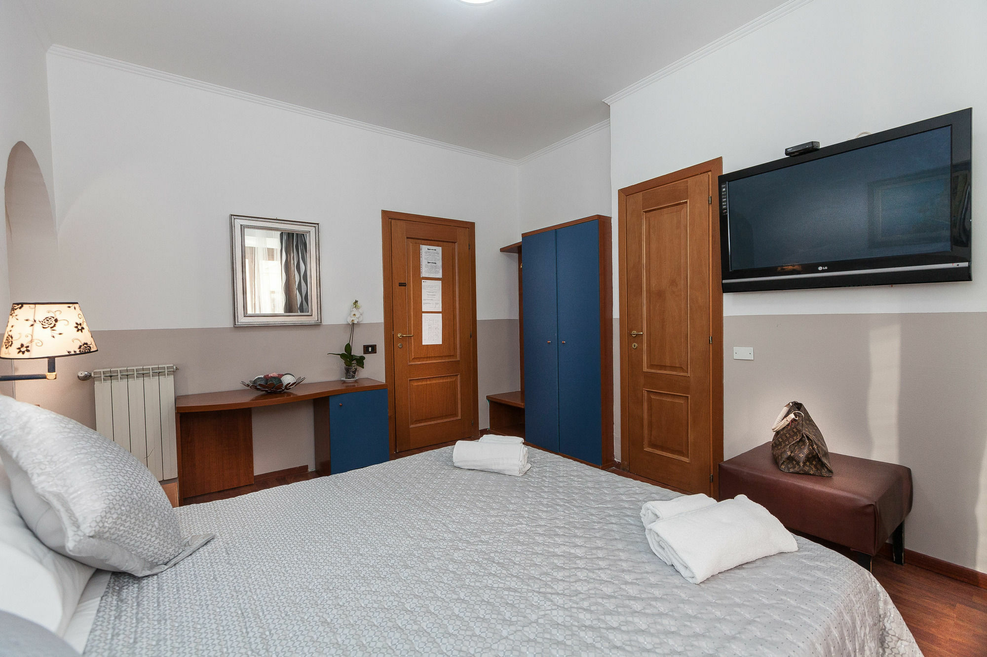 Ora Guest House Рим Екстер'єр фото